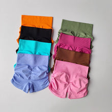 Load image into Gallery viewer, 「Back Beauty」Seamless Yoga Set ✨ Crisscross Top & High-Waist Shorts