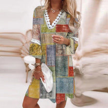Cargar imagen en el visor de la galerĂa, đ¸ăBohemian SpringăV-Neck Floral Lace Dress | Bell Sleeve Vacation Dress | Casual Princess Style