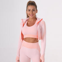 Carica l'immagine nel visualizzatore di Gallery, 「Seamless Trio」3-Piece Yoga Set ✨ Slimming Summer Fitness Outfit