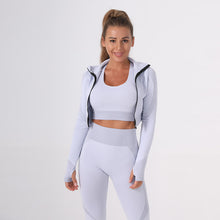 Carica l'immagine nel visualizzatore di Gallery, 「Seamless Trio」3-Piece Yoga Set ✨ Slimming Summer Fitness Outfit