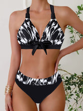 Load image into Gallery viewer, 🌺【Colorful Bikini】Plus Size Two-Piece | Sexy Triangle Swimwear
