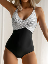 Charger l&#39;image dans la galerie, 🌊【One-Piece Bikini】Sexy Backless Swimsuit | High-End Solid Color Bathing Suit
