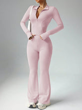 Charger l&#39;image dans la galerie, 「Hot Goddess」Quick-Dry Yoga Set ✨ No-VPL Top &amp; Flare Pants

