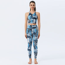 Load image into Gallery viewer, 「Floral Dancer」Print Yoga Set ✨ Quick-Dry Leggings &amp; Sports Bra
