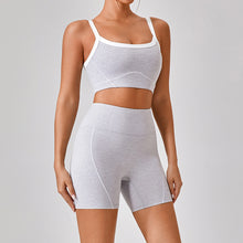 Lade das Bild in den Galerie-Viewer, 「Nude Statement」Color Block Yoga Set ✨ Built-in Bra Cami &amp; Shorts
