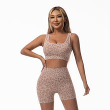 Загрузить изображение в средство просмотра галереи, 「Leopard Fury」High-Waist Yoga Set ✨ Butt Lifting Fitness Outfit
