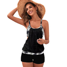 Carica l&#39;immagine nel visualizzatore di Gallery, 🏊‍♀️【Modest Swimwear】Two-Piece Tankini Set | Square Leg Bottoms | Padded Swim Top
